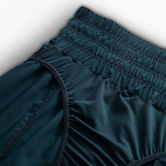 Nike Women's Dri-FIT Ultra High-Waisted 3" Brief-Lined Shorts Teal - Picture 2 of 5